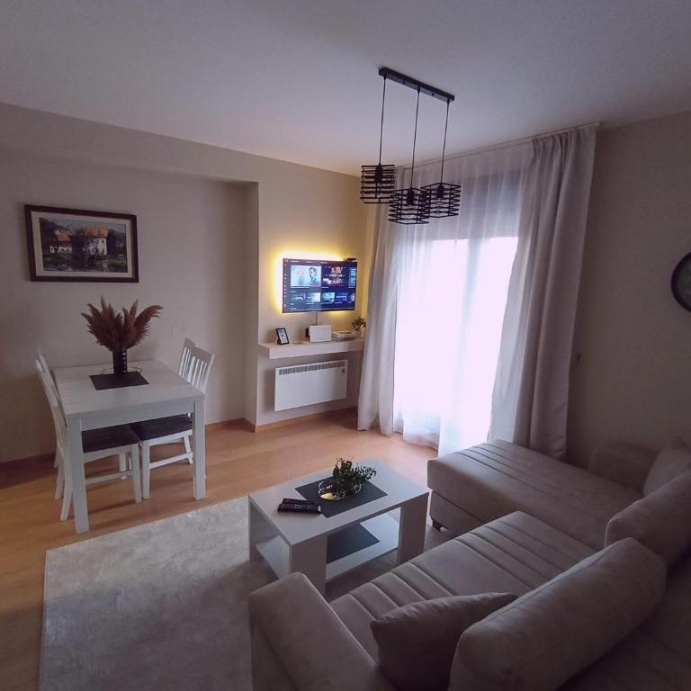 Apartman Vukajlović - One-Bedroom Apartment - 4
