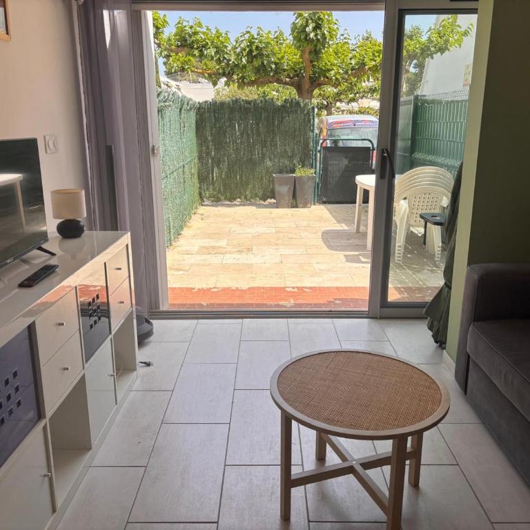 Idéal 5 Pers Terrasse, Parking, Plage - Appartamento con 1 Camera da Letto - 48
