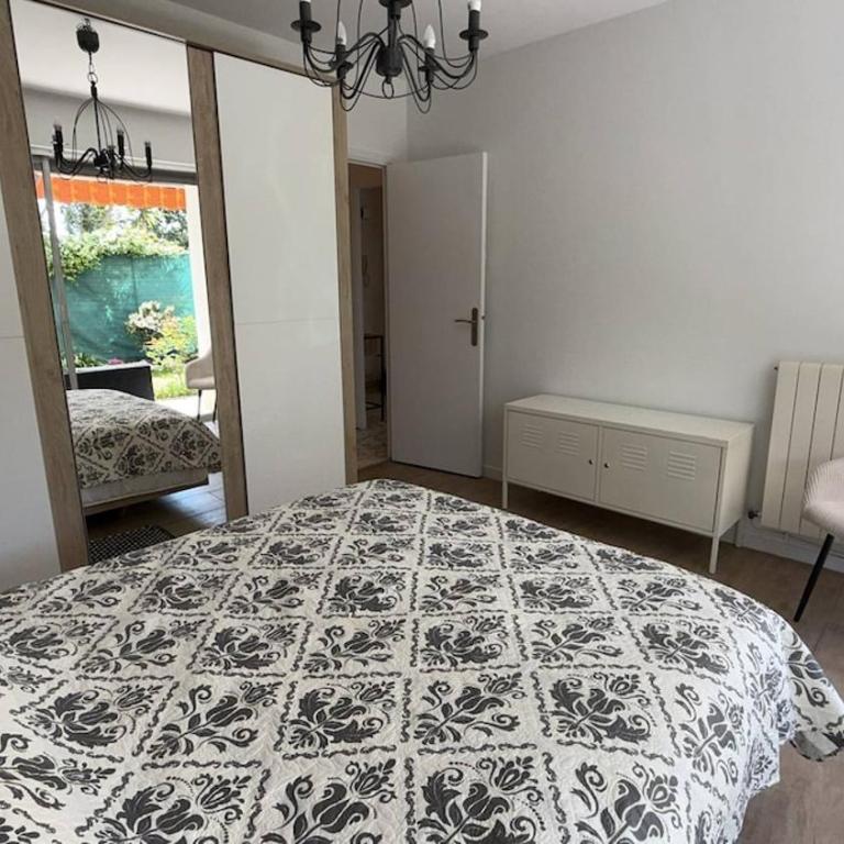 2P avec jardins wifi parking et proche commodités et mer - Apartamento de 1 dormitorio - 14