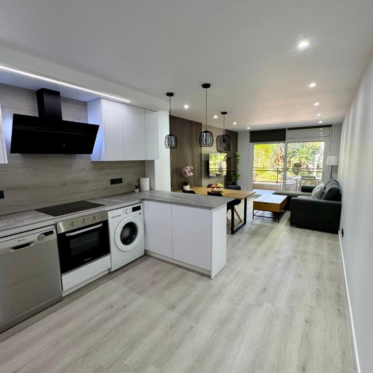 TuristMar - Amplio Apartamento en Salou con piscina, a 2 minutos de la Playa - Appartamento con Vista Piscina - 7
