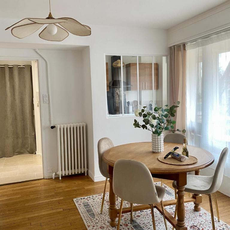 Appartement centre ville, 3 chambres, refait à neuf - Apartamento de 3 dormitorios con balcón - 18