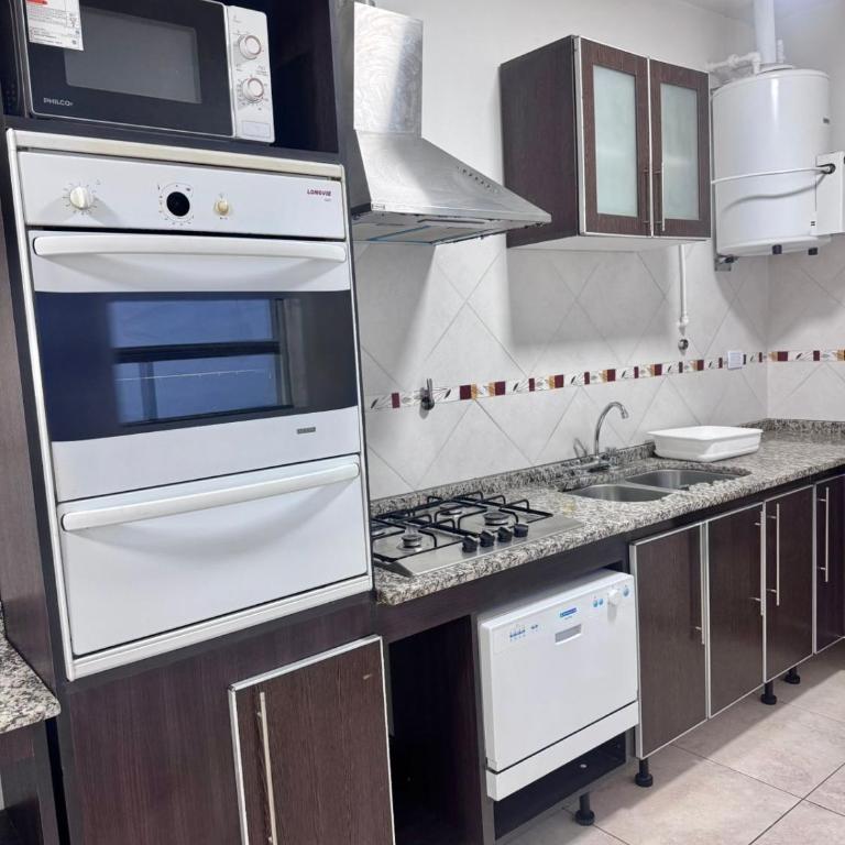Departamento Dean Funes HTAL - Apartamento de 3 dormitorios - 16