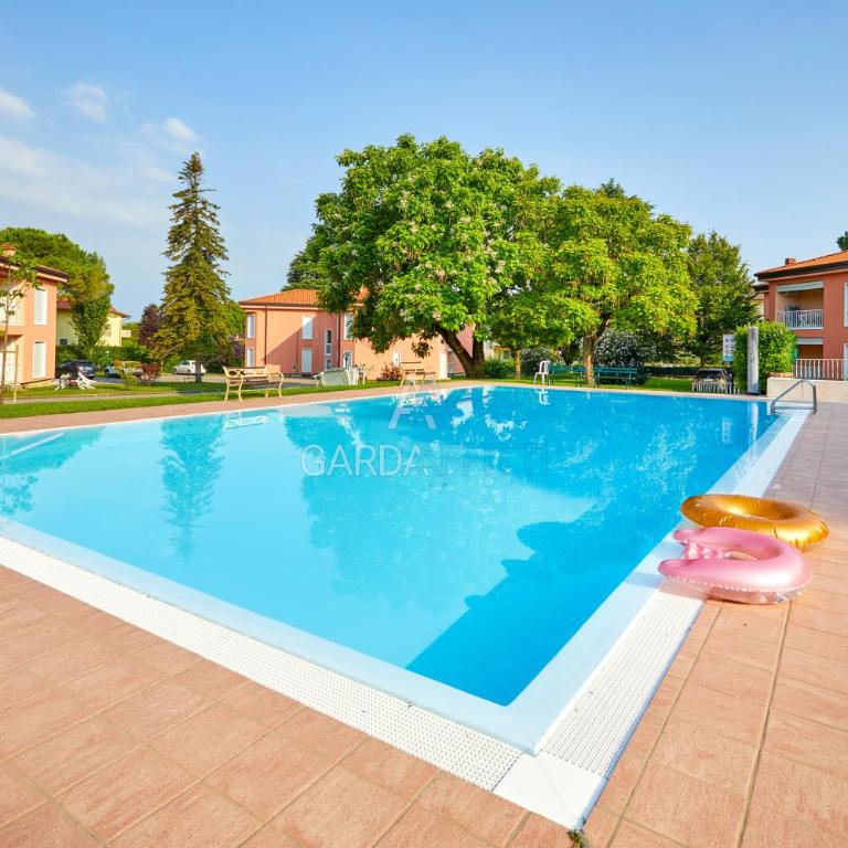 Domus Garda - Pool and terrace in the heart of Sirmione - Apartamento de 2 dormitorios con vistas a la piscina - 1