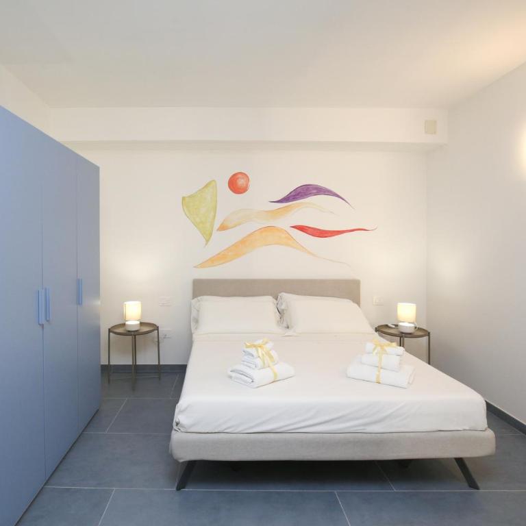 Suite HollidayHouse - vista mare - Appartement Loft 1 Chambre avec Balcon - 12