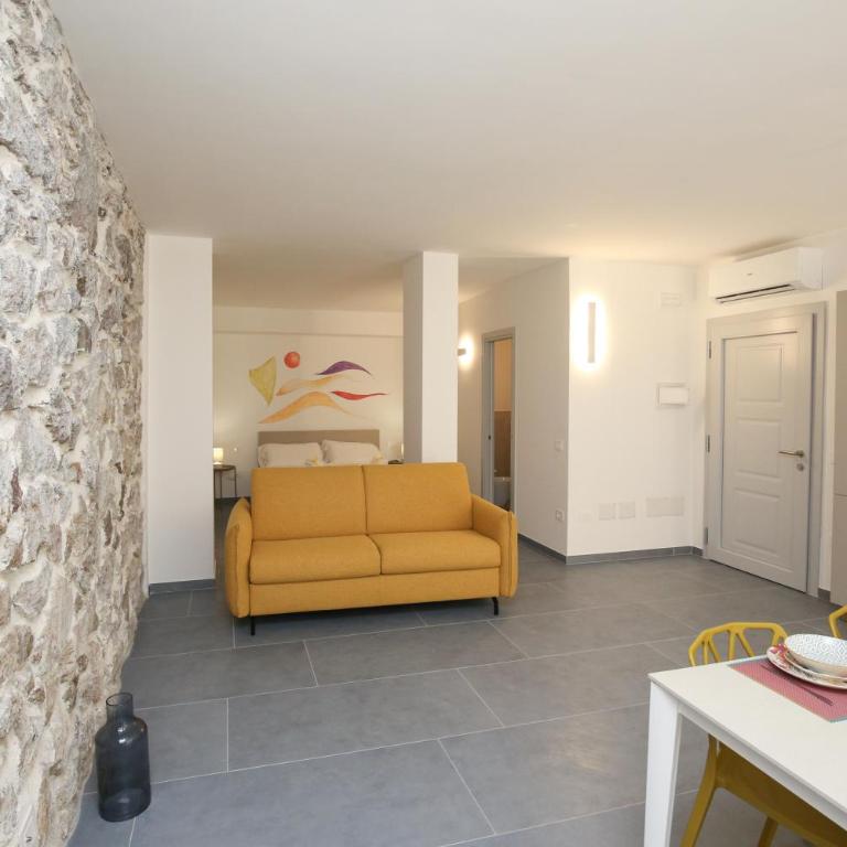 Suite HollidayHouse - vista mare - Appartement Loft 1 Chambre avec Balcon - 29