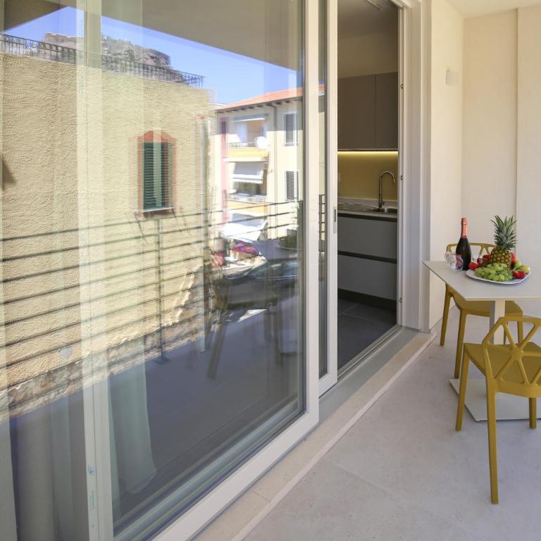 Suite HollidayHouse - vista mare - Appartement Loft 1 Chambre avec Balcon - 51