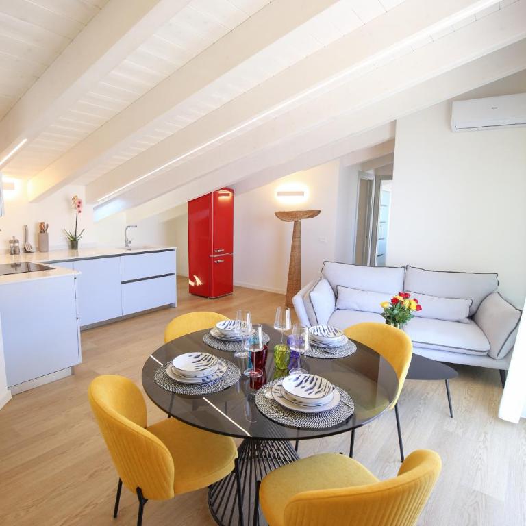 Suite HollidayHouse - vista mare - Suite avec Jacuzzi - 20