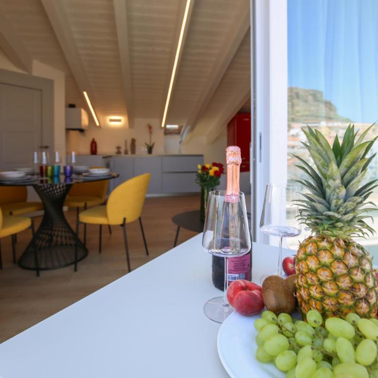 Suite HollidayHouse - vista mare - Suite avec Jacuzzi - 34