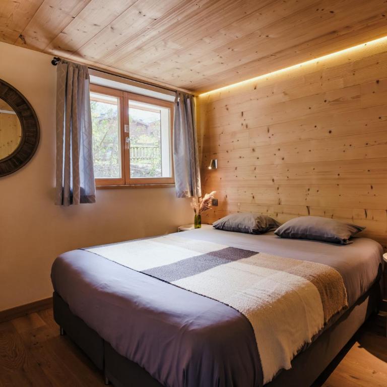 Chalet 4★, 15 pers, La Clusaz, sauna, centre village, 7 chambres - FR-1-304-177 - Chalet (13 Adultes) - 23
