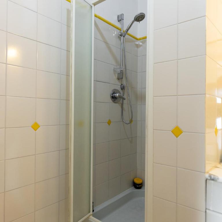 L'Ottavo Colle Suite - Appartamento con 2 Camere da Letto e Balcone - 15