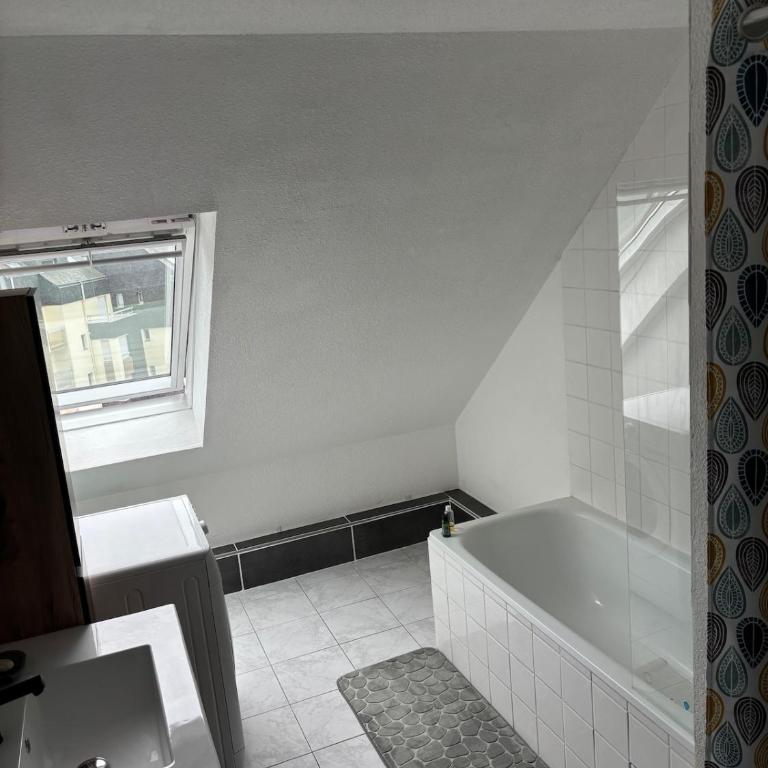 Perros Guirec Trestraou T2 avec terrasse - One-Bedroom Apartment - 11