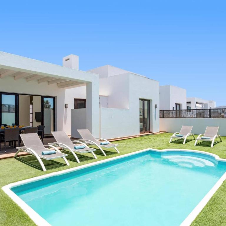Villa Janubio by Villa Plus - Villa - 1