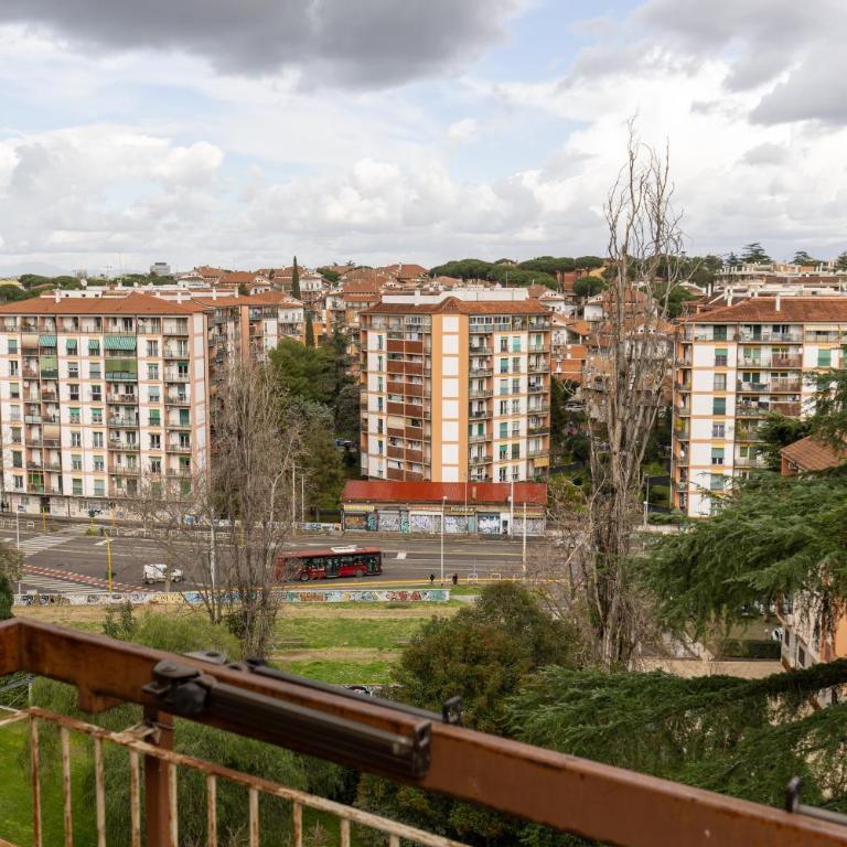 L'Ottavo Colle Suite - Appartamento con 2 Camere da Letto e Balcone - 63