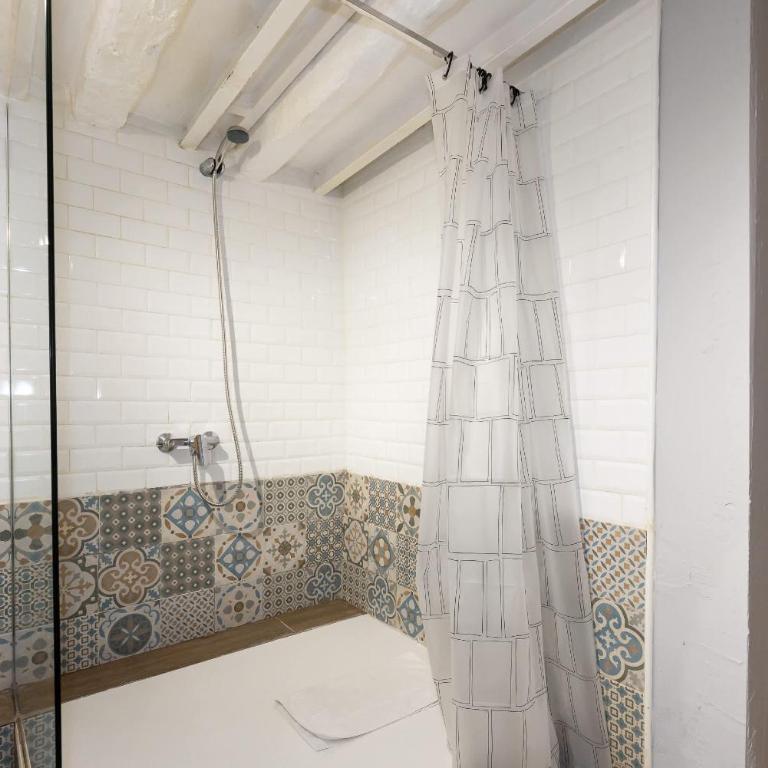 Apartment by the Cathedral - Unik Vacation - Apartment - 34