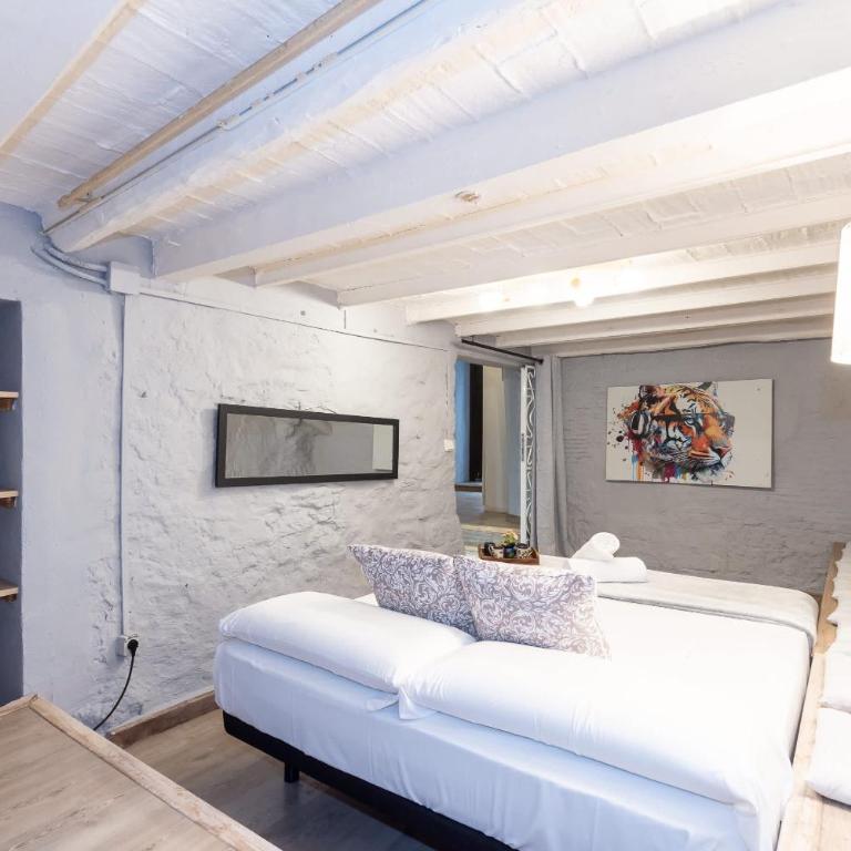 Apartment by the Cathedral - Unik Vacation - Apartment - 40