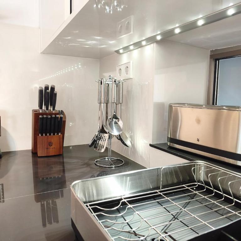 Mediterranean Dream Villa - Villa - 22