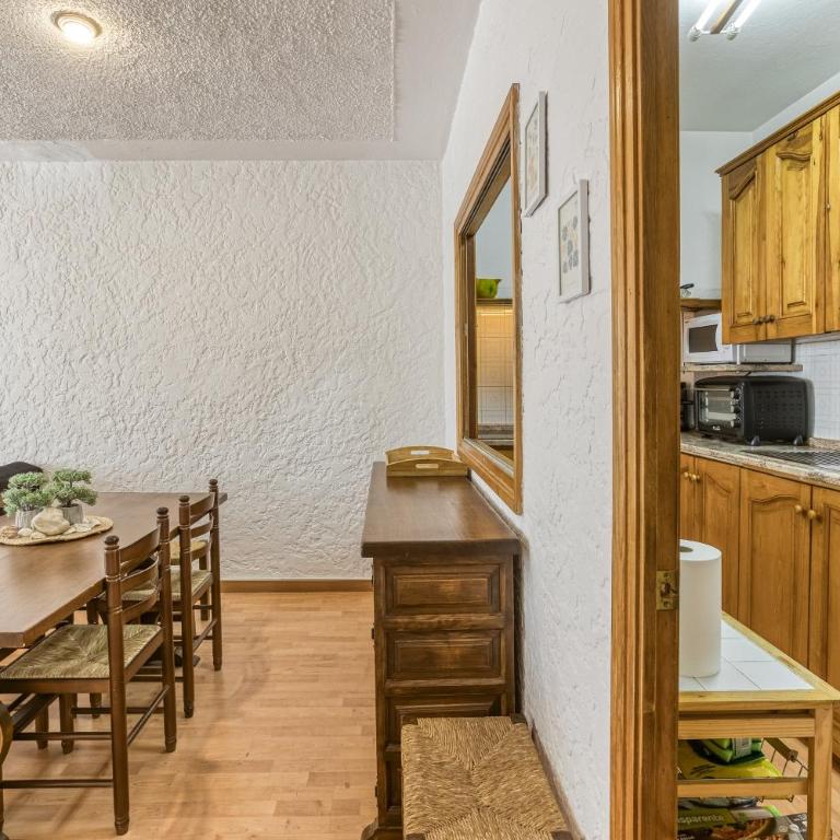 Apartamento a 1 min de Playa Riells - Casa con 1 Camera da Letto - 3