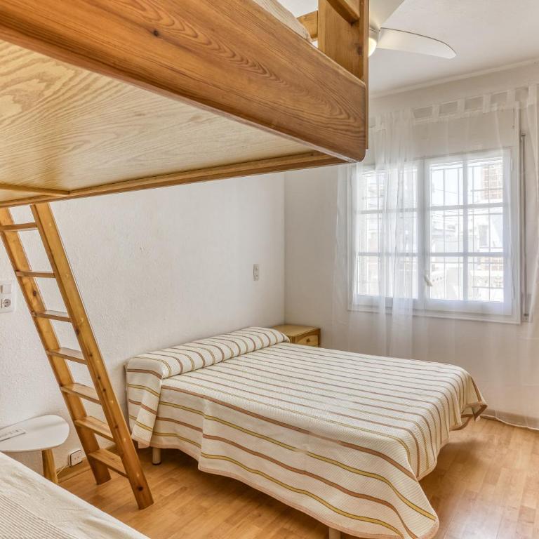 Apartamento a 1 min de Playa Riells - Casa con 1 Camera da Letto - 4