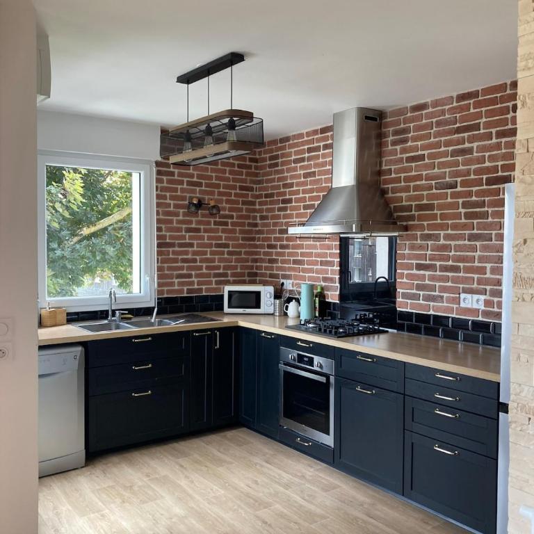 Élégant T3 avec terrasse plein sud, proche centre - Apartment mit 2 Schlafzimmern - 6