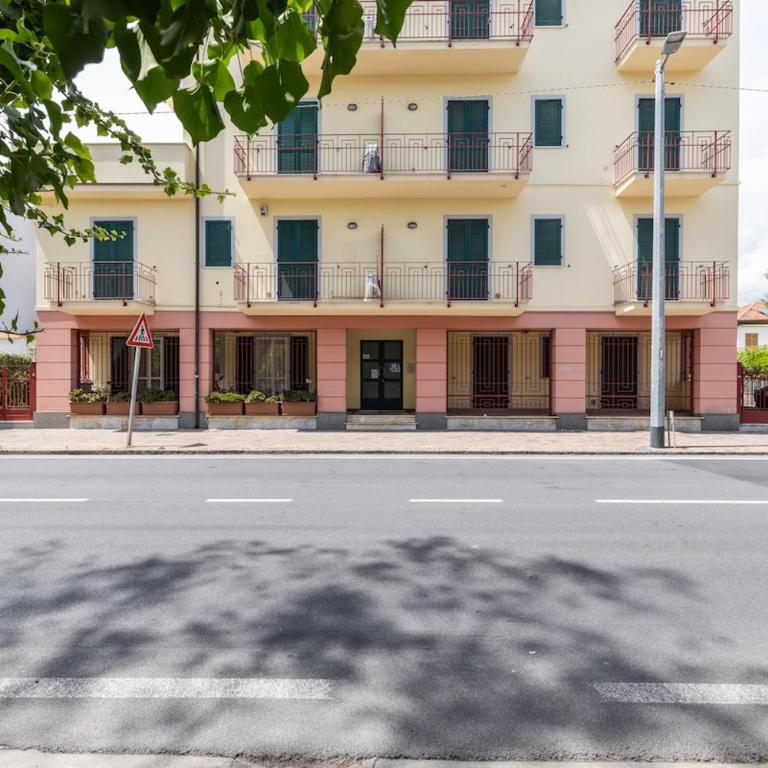 Diano Marina 100 meters from the sea - Terrace - Parking - Appartamento con 2 Camere da Letto - 8
