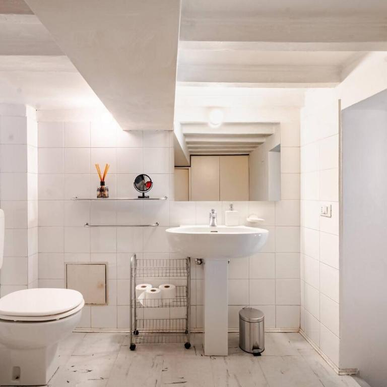 Design apartment in the center - Appartamento con 1 Camera da Letto - 70