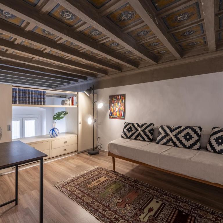 Design apartment in the center - Appartamento con 1 Camera da Letto - 93