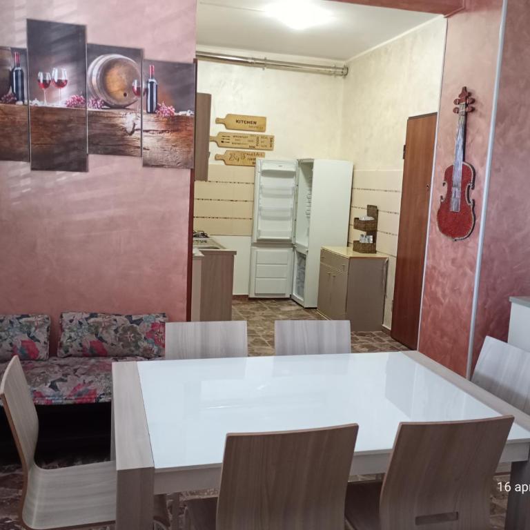 Eclisse Giorno Notte - Appartamento con 1 Camera da Letto - 10
