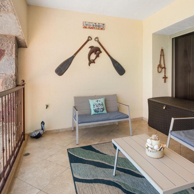 Scenic Luxury Gorgeous Ocean Front Condo - Vacation Home - 6