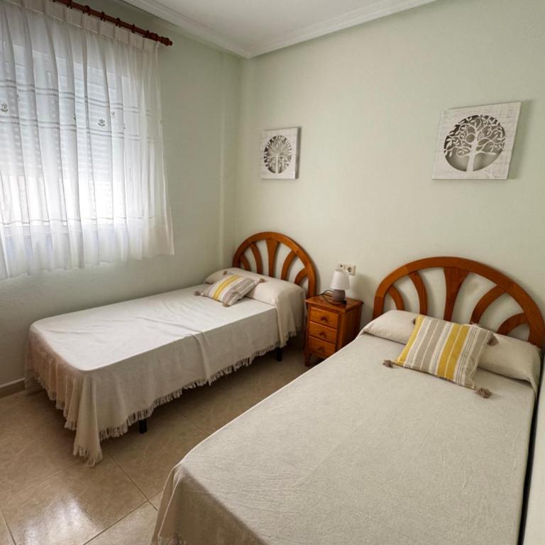 Gijon Arenales - Two-Bedroom Apartment - 11