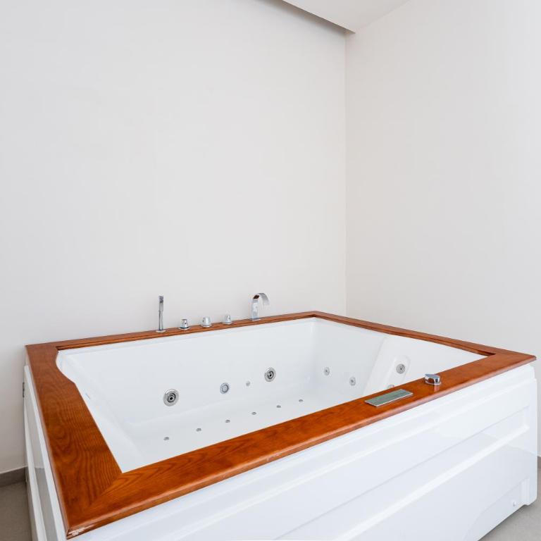 Aura - Stagnone Apartments - Monolocale con Vasca Idromassaggio - 11