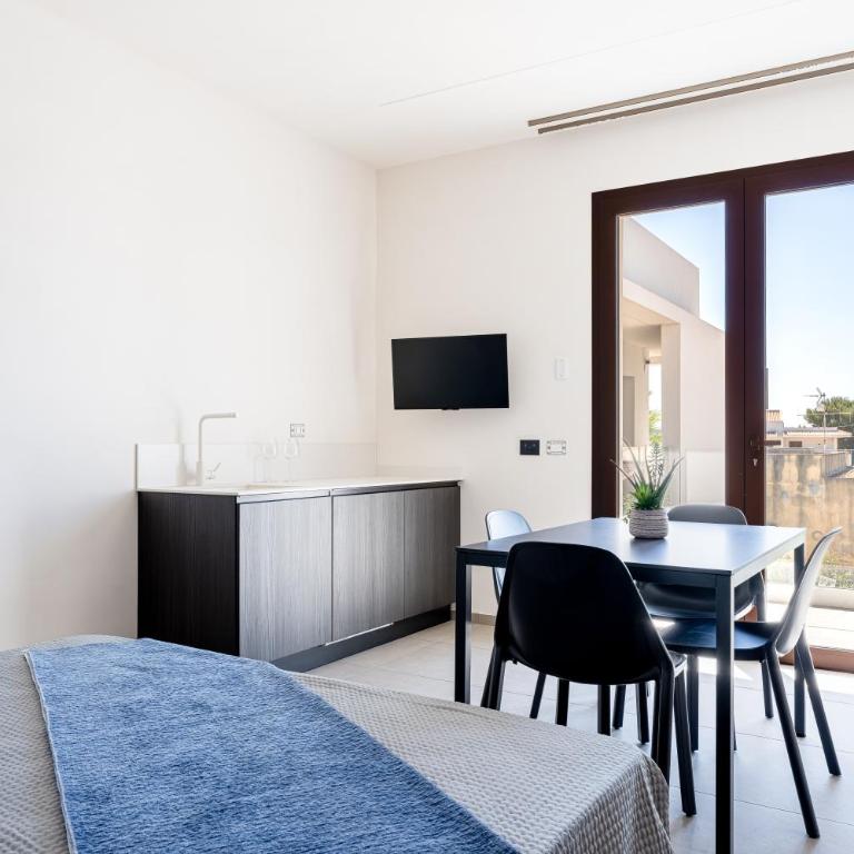 Aura - Stagnone Apartments - Monolocale con Vasca Idromassaggio - 16