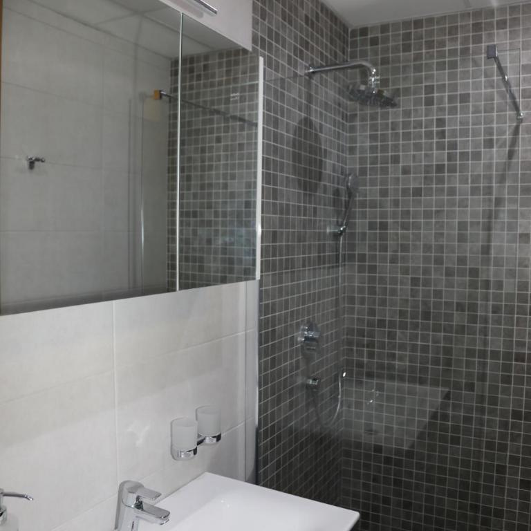Apartmani Kamelia Sarajevo 2 - Appartement 1 Chambre Classique avec Lit King-Size - 3
