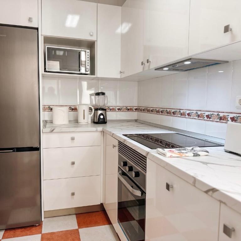 Urban Station Suites - Appartamento con 2 Camere da Letto - 15