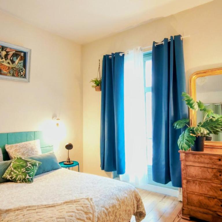 Cosy Hortensia et Lys -Clémenceau Hypercentre - 3 parkings - Appartement 5 Chambres - 18