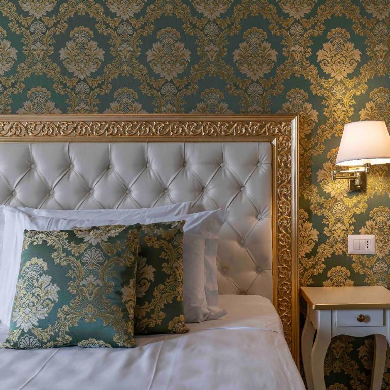 Rialto Charm Boutique - Suite - 20