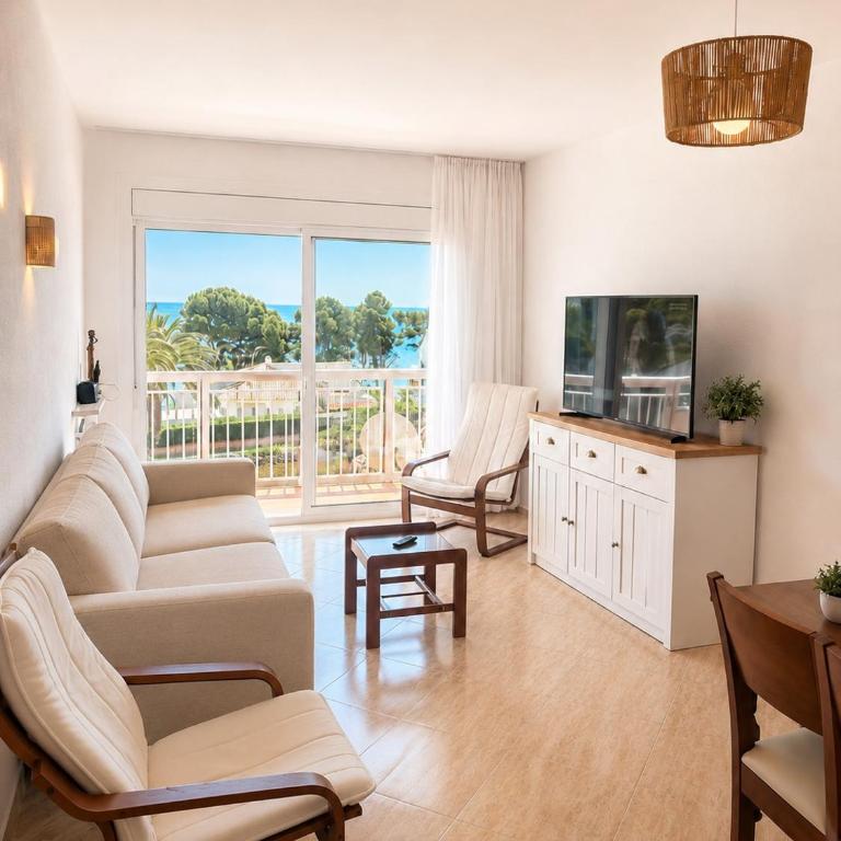 Spacious Beachfront Apartment with Ocean Views - Apartamento de 2 dormitorios - 1