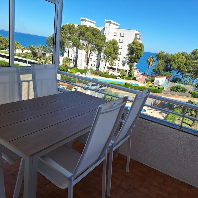 Spacious Beachfront Apartment with Ocean Views - Apartamento de 2 dormitorios - 2