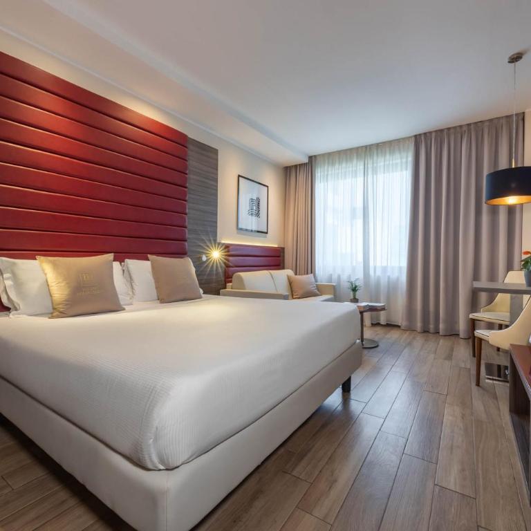 iH Hotels Milano Lorenteggio - Camera Matrimoniale Superior con Divano-Letto - 1