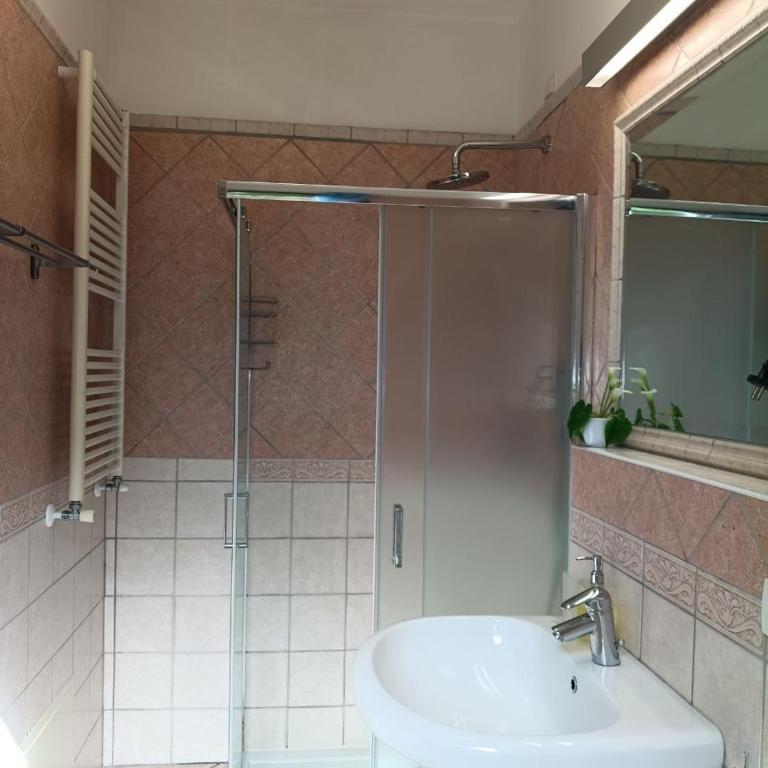 A Lu Ponti - Appartamento con 2 Camere da Letto e Vista Giardino - 33