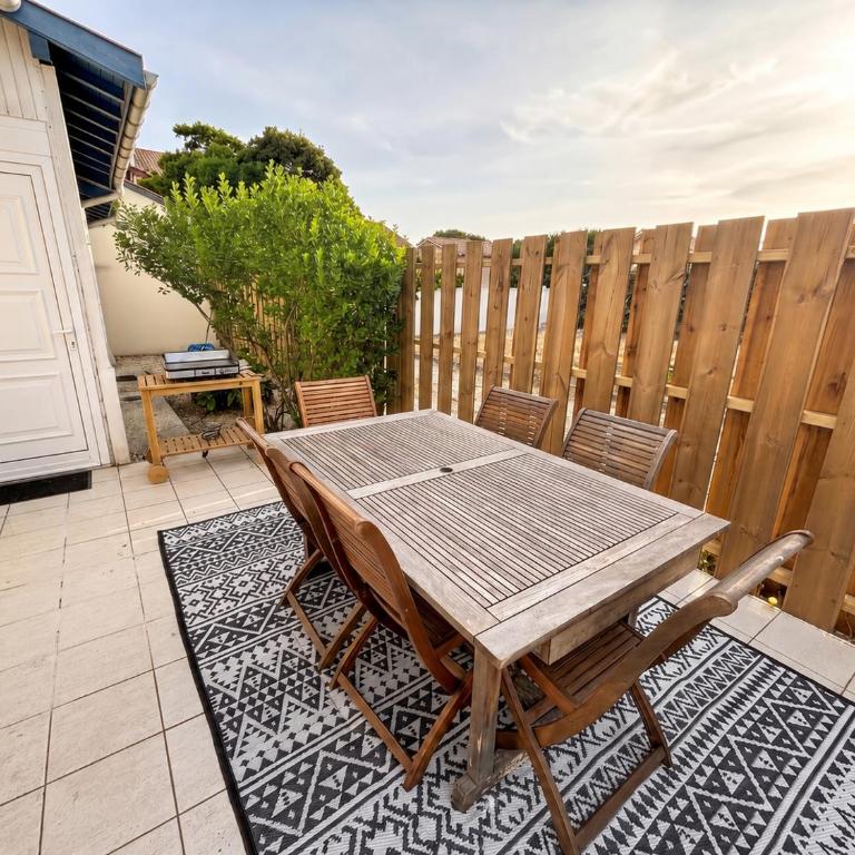 Maison 6 pers - Plage à pied - 3 SDE privatives - Maison de Vacances 3 Chambres - 10