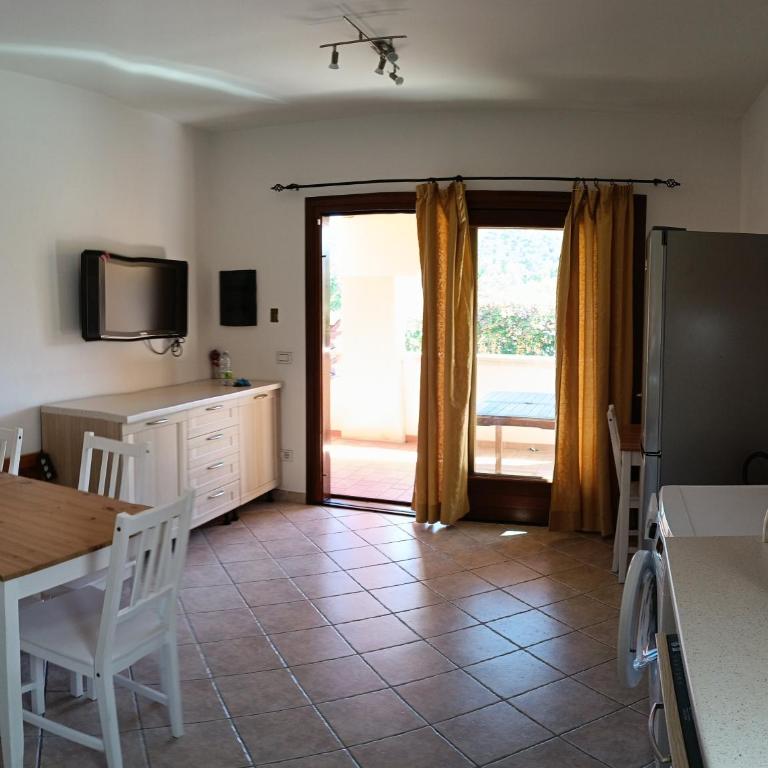 A Lu Ponti - Appartamento con 2 Camere da Letto e Vista Giardino - 20