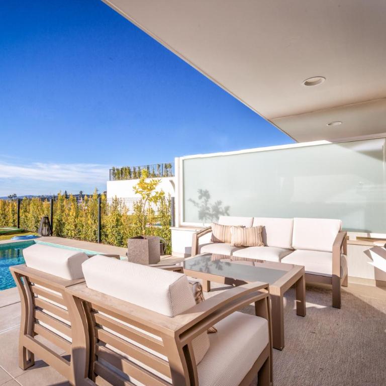 ViVi Homes - Casa Sol Estepona - Private pool - Garden - Sea View - Casa con 4 camere da letto - 5