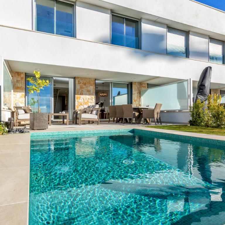 ViVi Homes - Casa Sol Estepona - Private pool - Garden - Sea View - Casa con 4 camere da letto - 1
