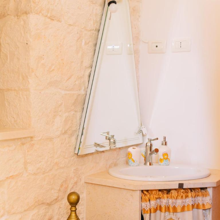 Trulli Macchia D'Itria - Appartamento con 2 Camere da Letto - 11