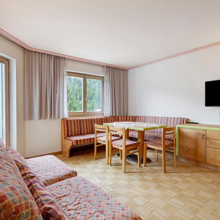 Residence Ciasa Ulli - Deluxe-Apartment mit 2 Schlafzimmern und Gartenblick - 6