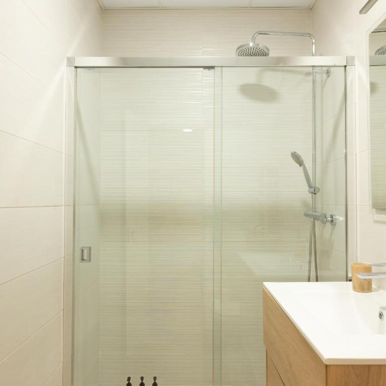 Apartamento Aitana, vistas Iglesia Magdalena desde Azotea - Apartamento - 18