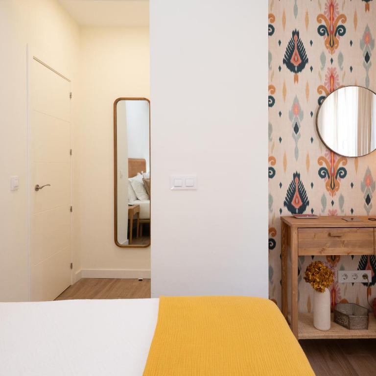 Apartamento Aitana, vistas Iglesia Magdalena desde Azotea - Apartamento - 12