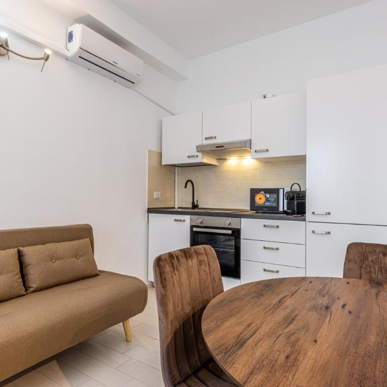 Bright Apartments near Metro Tolstoj - Easy City Centre and Linate Access - Appartamento con 1 Camera da Letto - 15