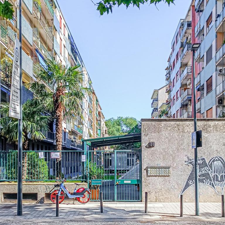Bright Apartments near Metro Tolstoj - Easy City Centre and Linate Access - Appartamento con 1 Camera da Letto - 18