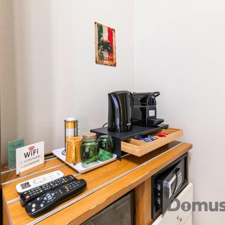 Officina Partenopea - Deluxe Double or Twin Room with Balcony - 12